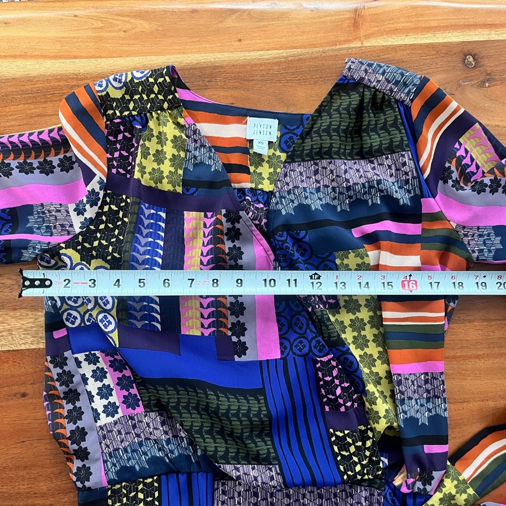 Vibrant Patchwork Pattern Wrap Blouse - image 7